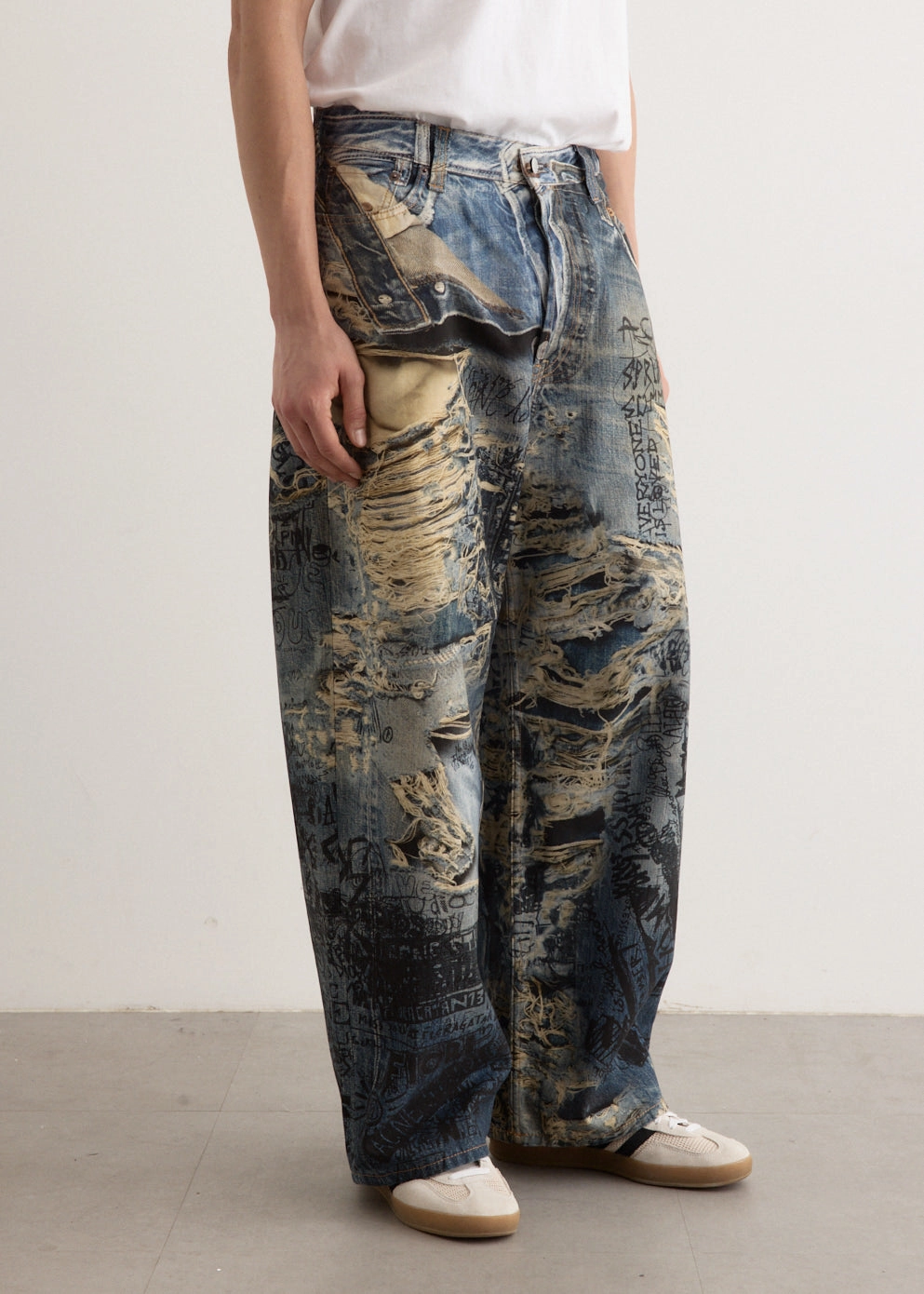 Picnic Style Textured Chic Silhouette 2023M FN TLO Torn Scribble Jeans