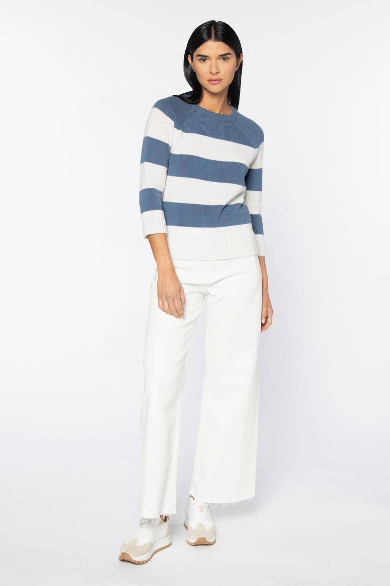 Light Stretch Wear Comfy Performance 3/4 Sleeve Wide Stripe Crew