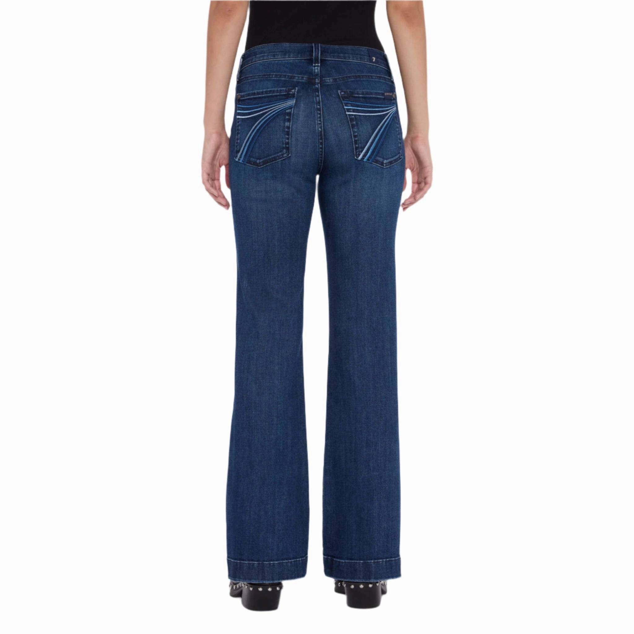 7 For All Mankind Women's 36" Soho Dojo Trouser Distressed Detailing Fashion Fit Design