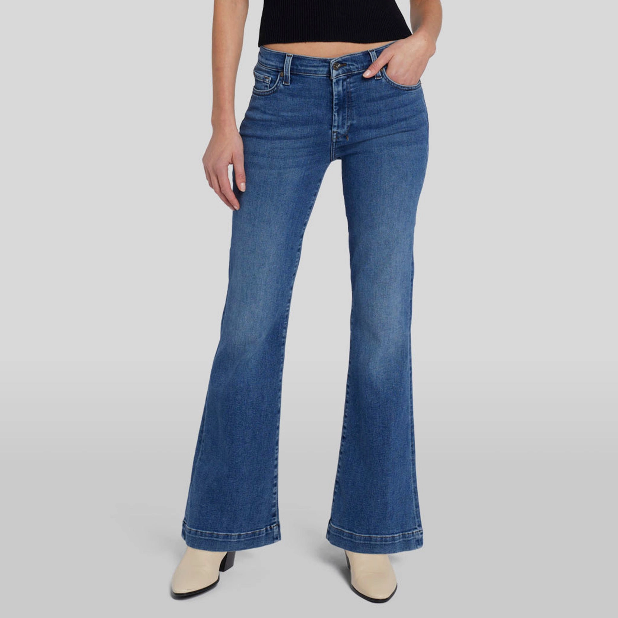 Daily Basic Simple clothing 7 For All Mankind Women's Clara Dojo Trouser