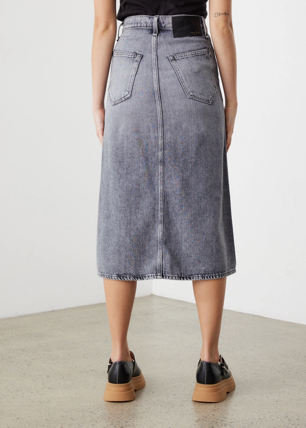 raw hem *NO STOCK* Broken In Denim High-Rise Skirt