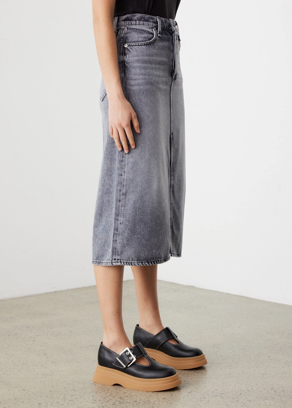 City Ready Resort Vacation *NO STOCK* Broken In Denim High-Rise Skirt