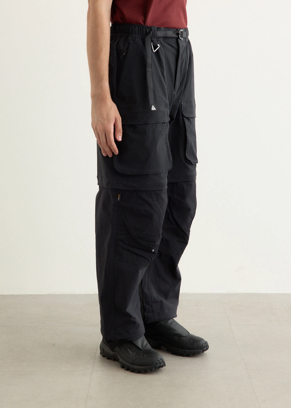 ACG Zip Smith Summit Cargo Pants Secure fit