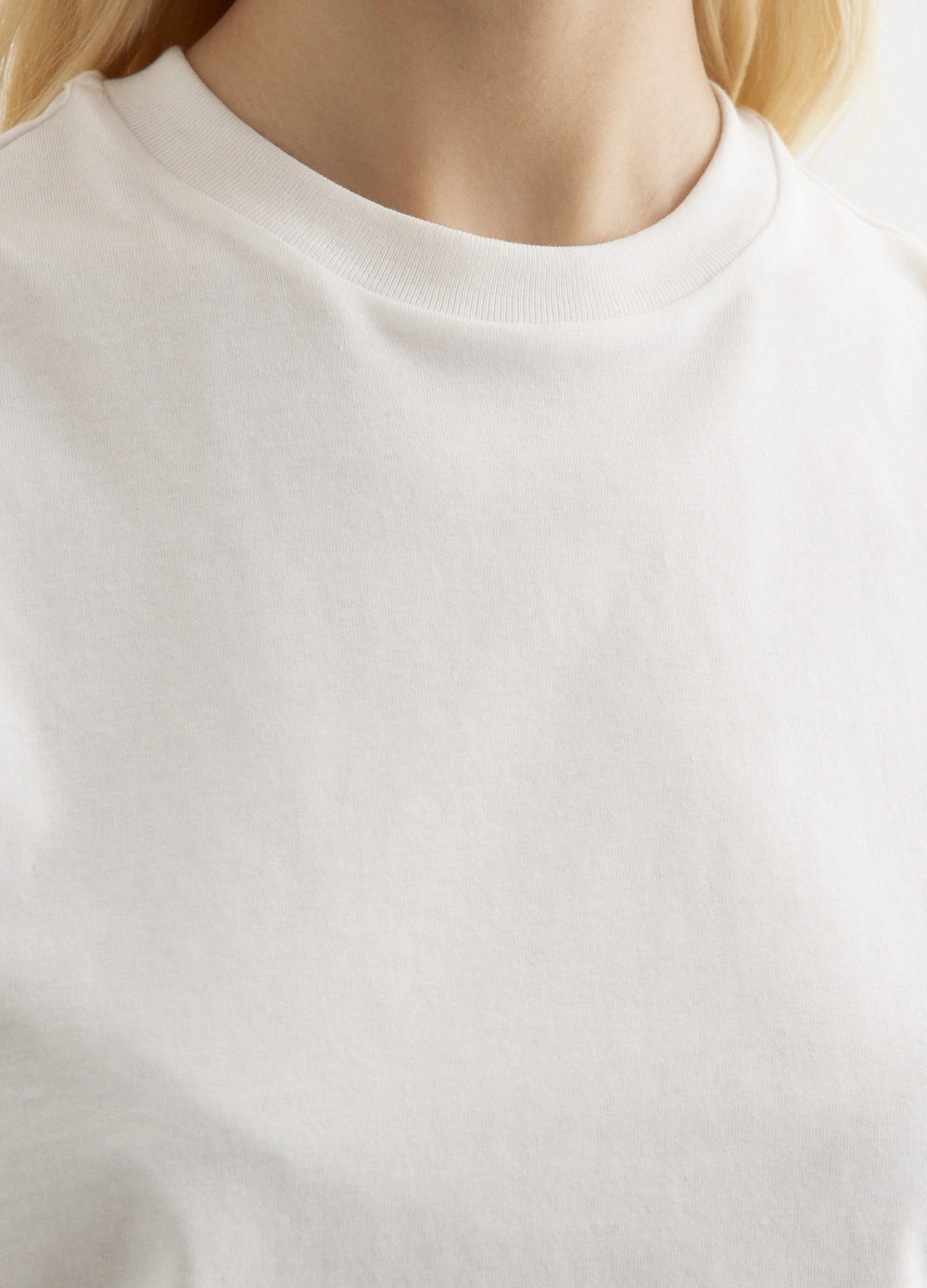 Relaxed Sleeveless Tee UV Protective Coating