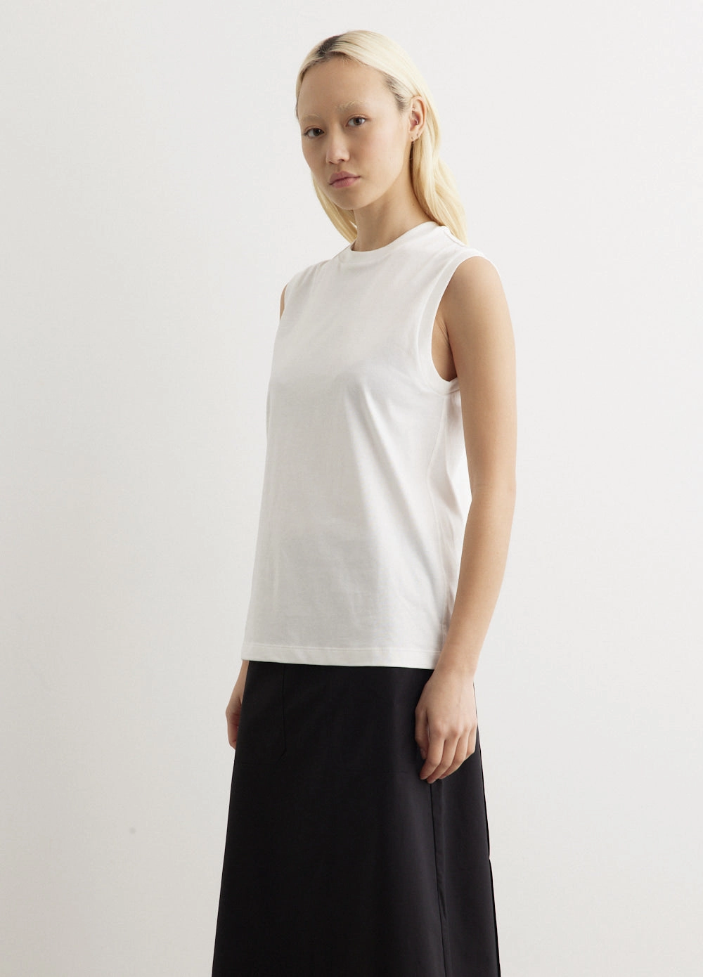Relaxed Sleeveless Tee Chill Wear Roomy Comfort