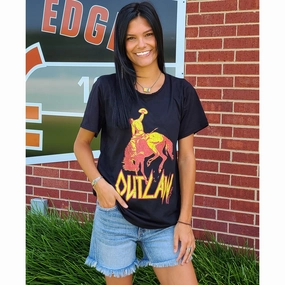 Wrinkle Resistant Treatment LongWearingComfort Outlaw Bronc Tee