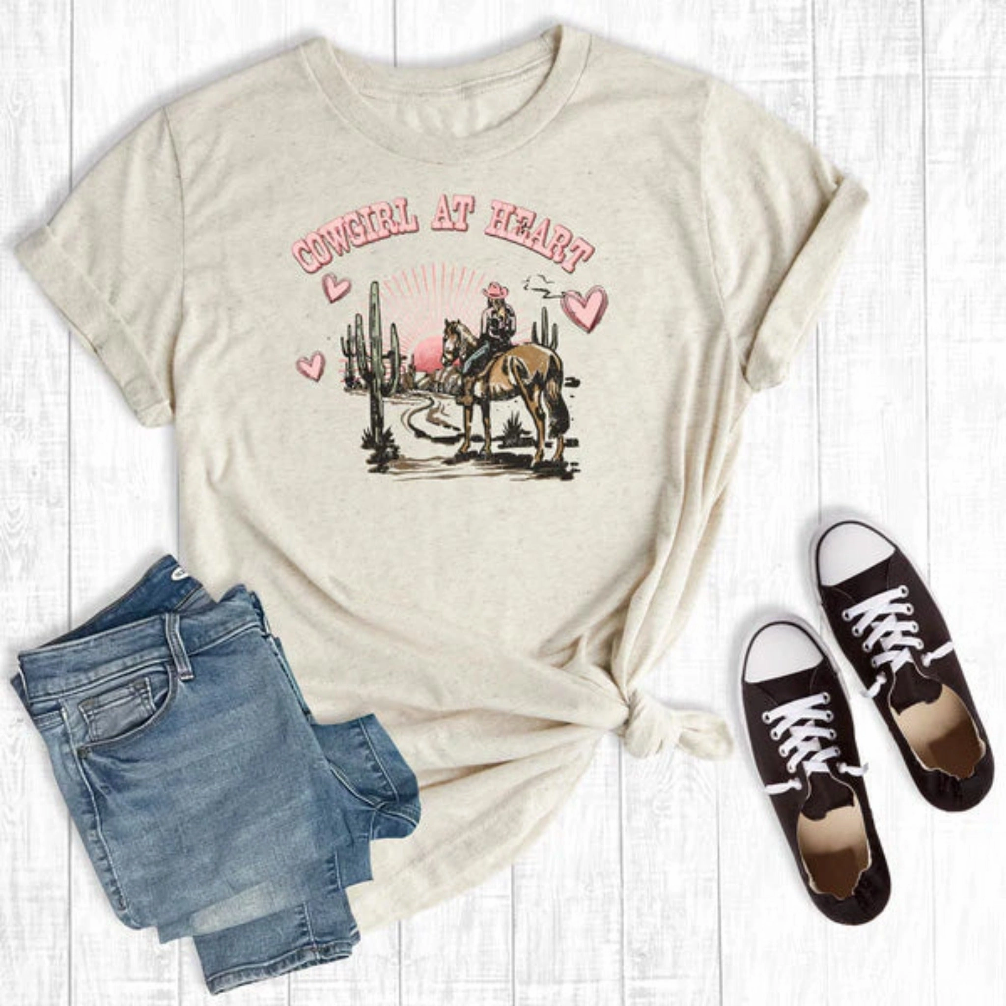 NoiseReduciting Zipper Rebel Rose Cream Cowgirl at Heart Tee