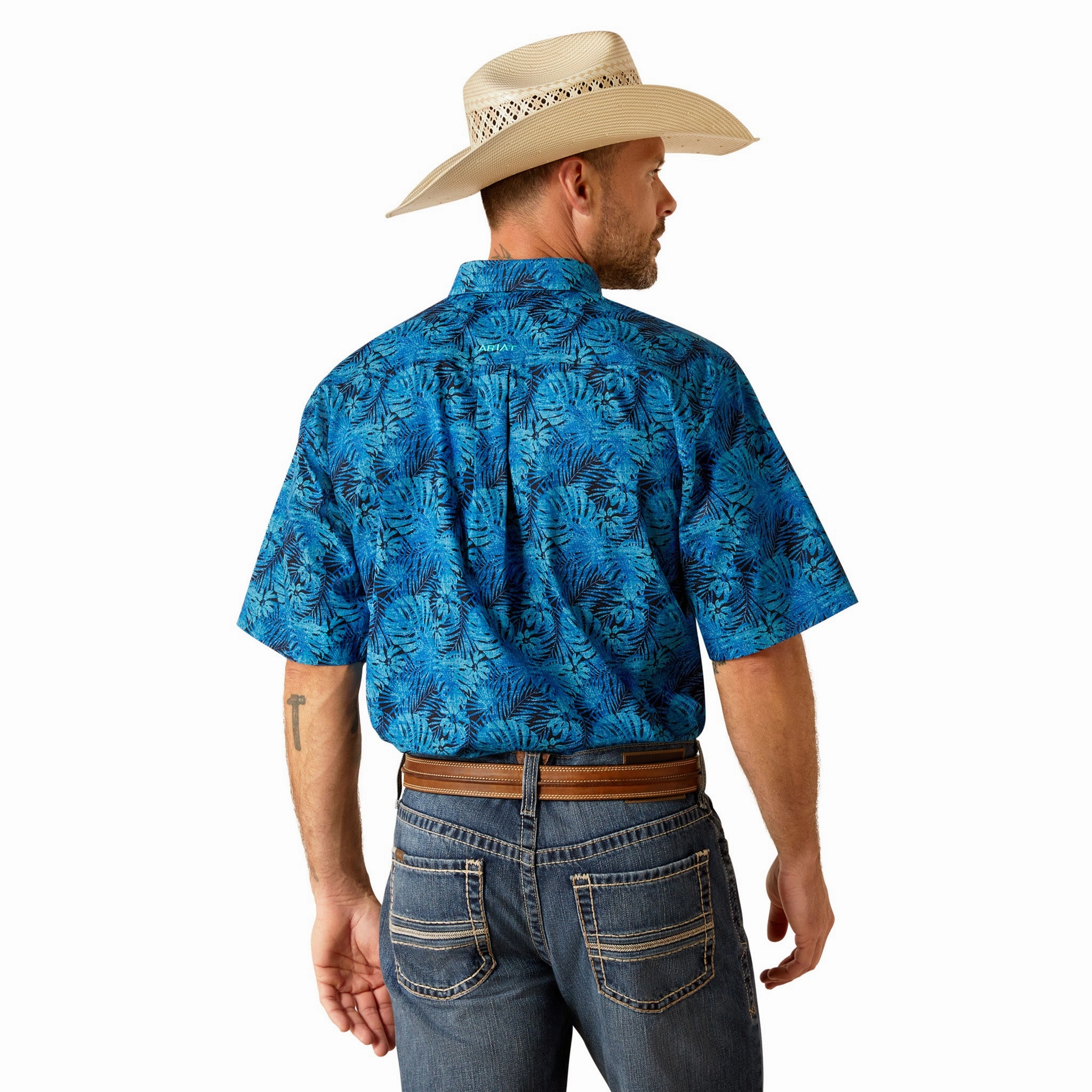 First Date Moisture Wicking Layer Ariat Men's Blue Kylo Hawaiian Print Short Sleeve
