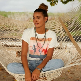 AdvancedAirflowChannels StainRepellentCoating Ariat Women's Desert Ride T-Shirt