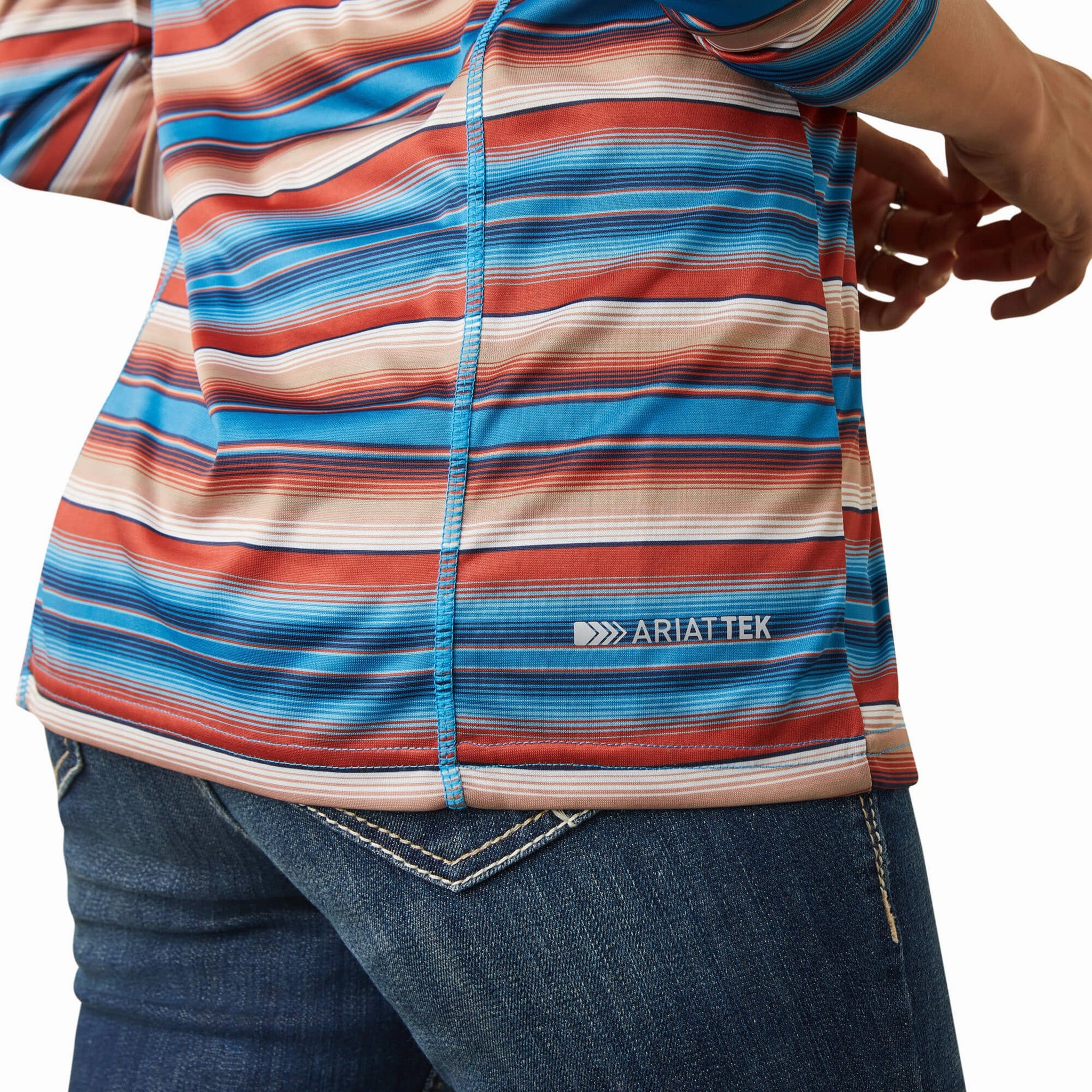 UniversalFit Ariat Women's Horizon 1/4 Zip Top