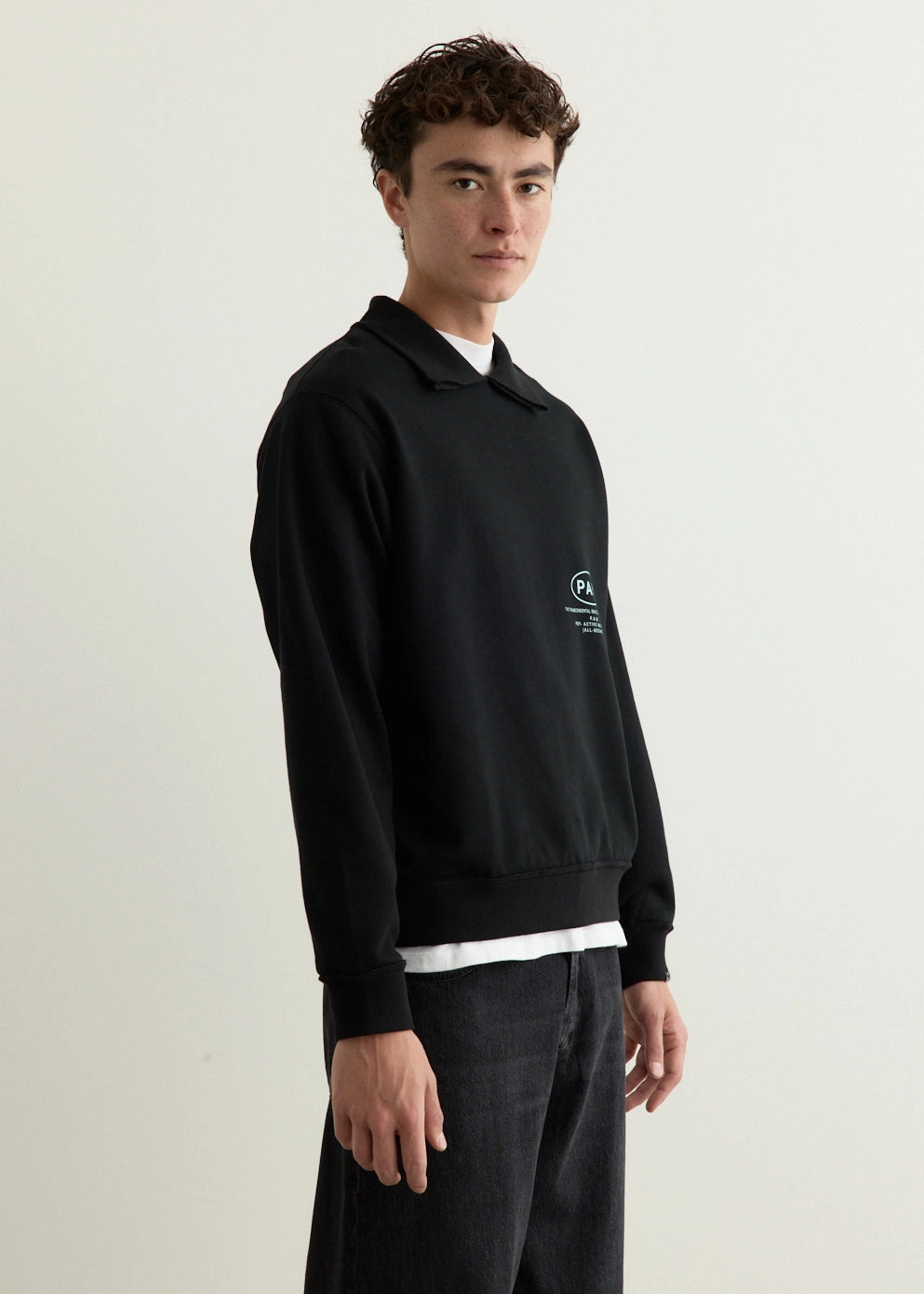 Stylish Layer Between Chaos Collared Sweat