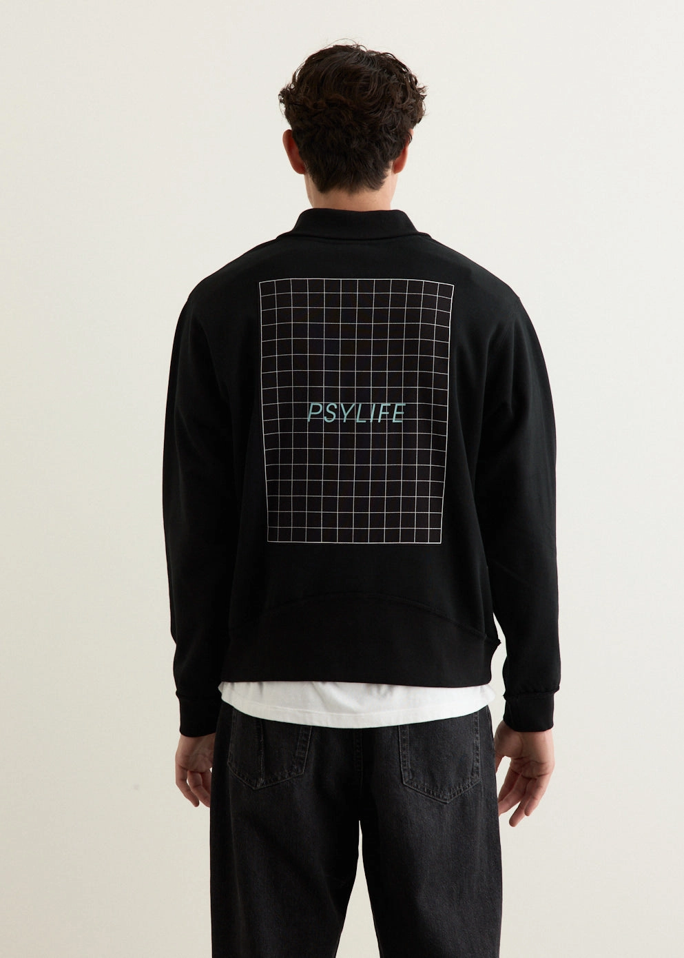 Between Chaos Collared Sweat Cold Weather Fashion Thermal regulation