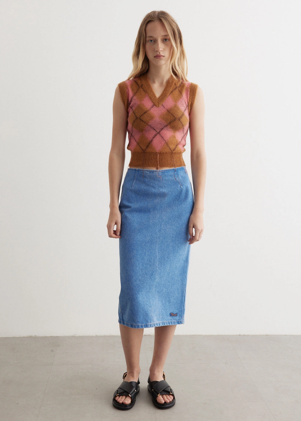 Twist Knot Details Crossback Strap Bleached Coated Denim Skirt
