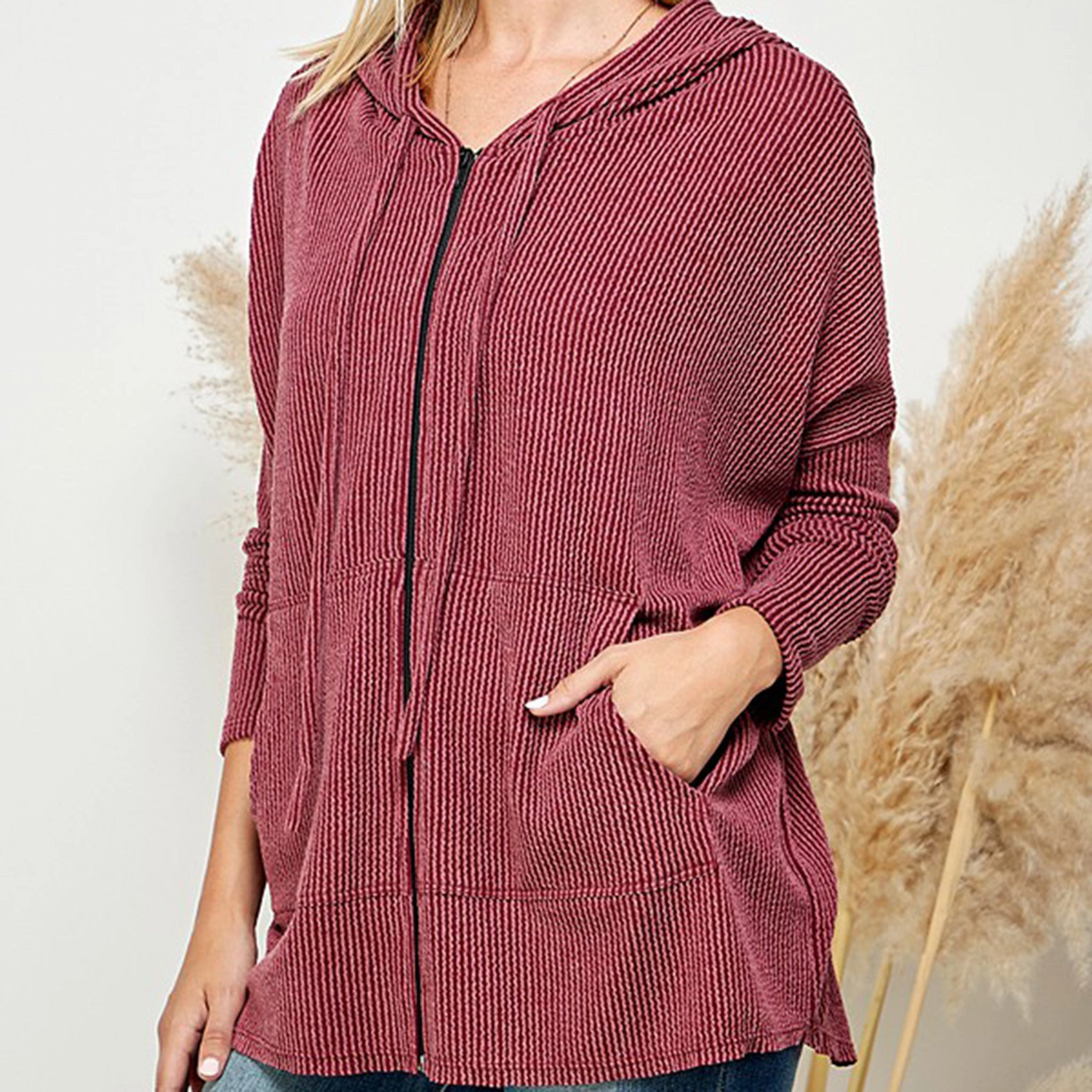 Noise Free Movement Blumin Women's Burgundy Zip Up Hoodie