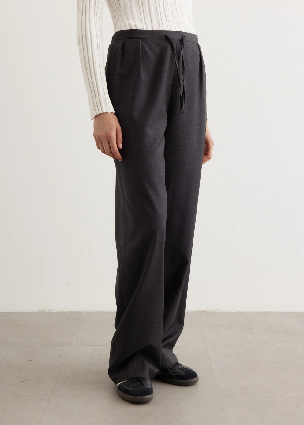 Elastic Waistband Pants Roll-up style TaperedLeg