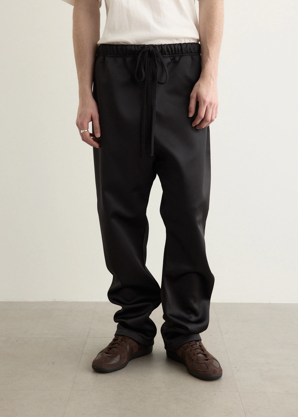 Bonded Satin Relaxed Track Pant SoftLining Seamless Technology