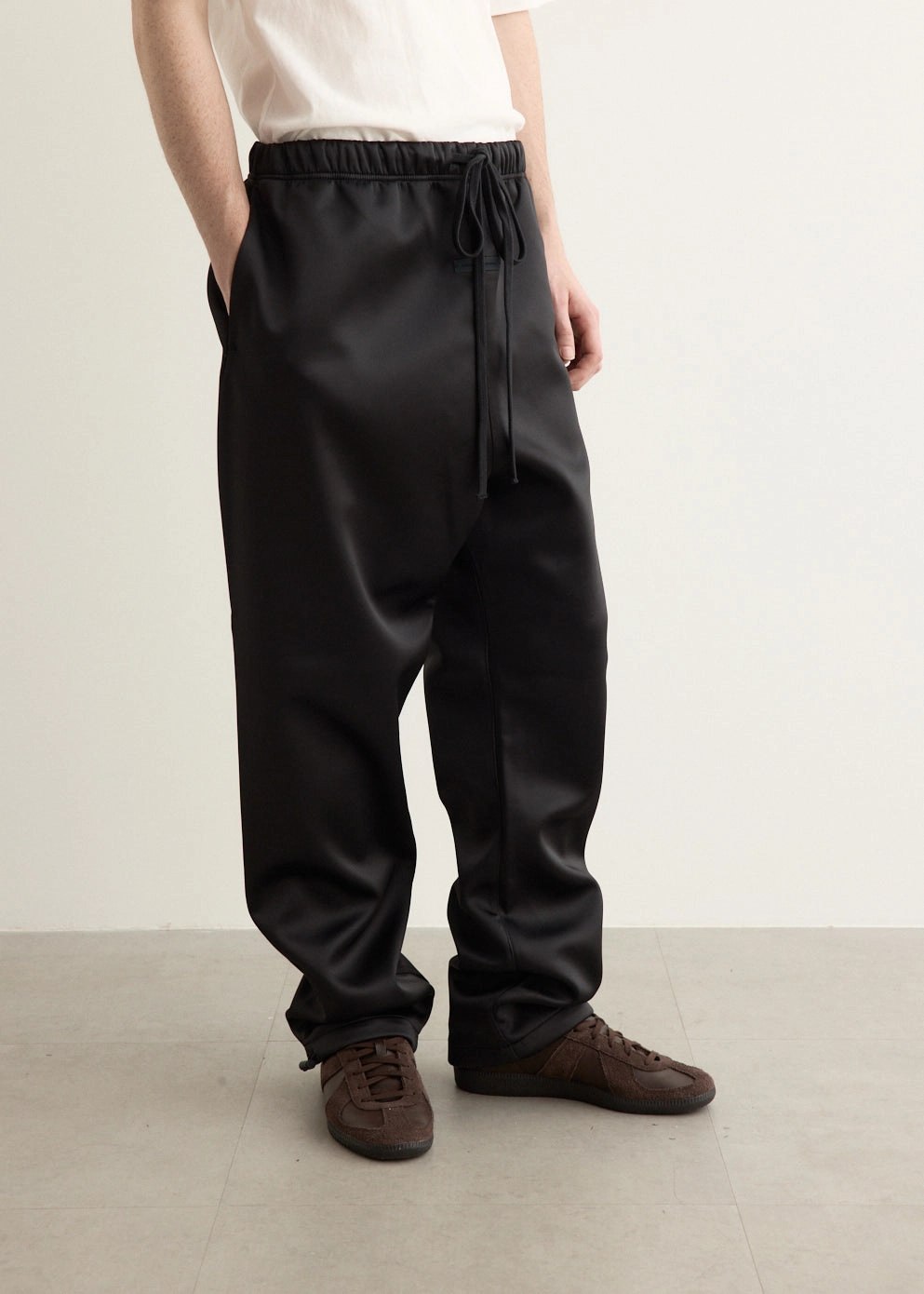 Flex Fit Design Quick Cool Bonded Satin Relaxed Track Pant