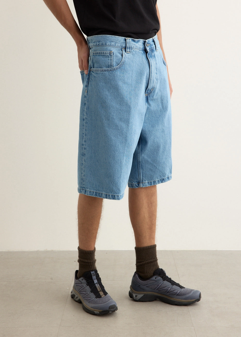 Versatile Piece Slim Waistband Brandon Shorts