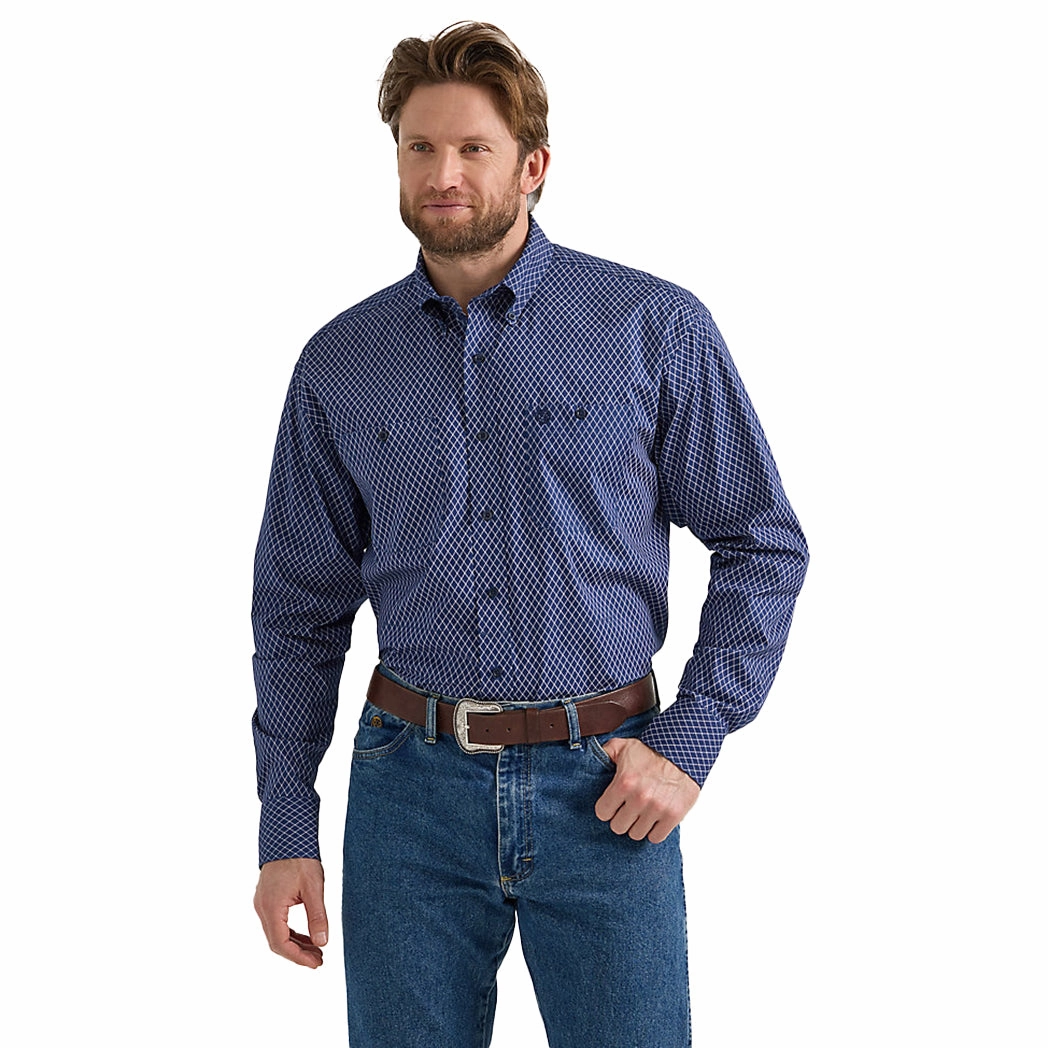 Mix-And-Match Slim Silhouette Wrangler Men's George Strait Long Sleeve Button Down Shirt