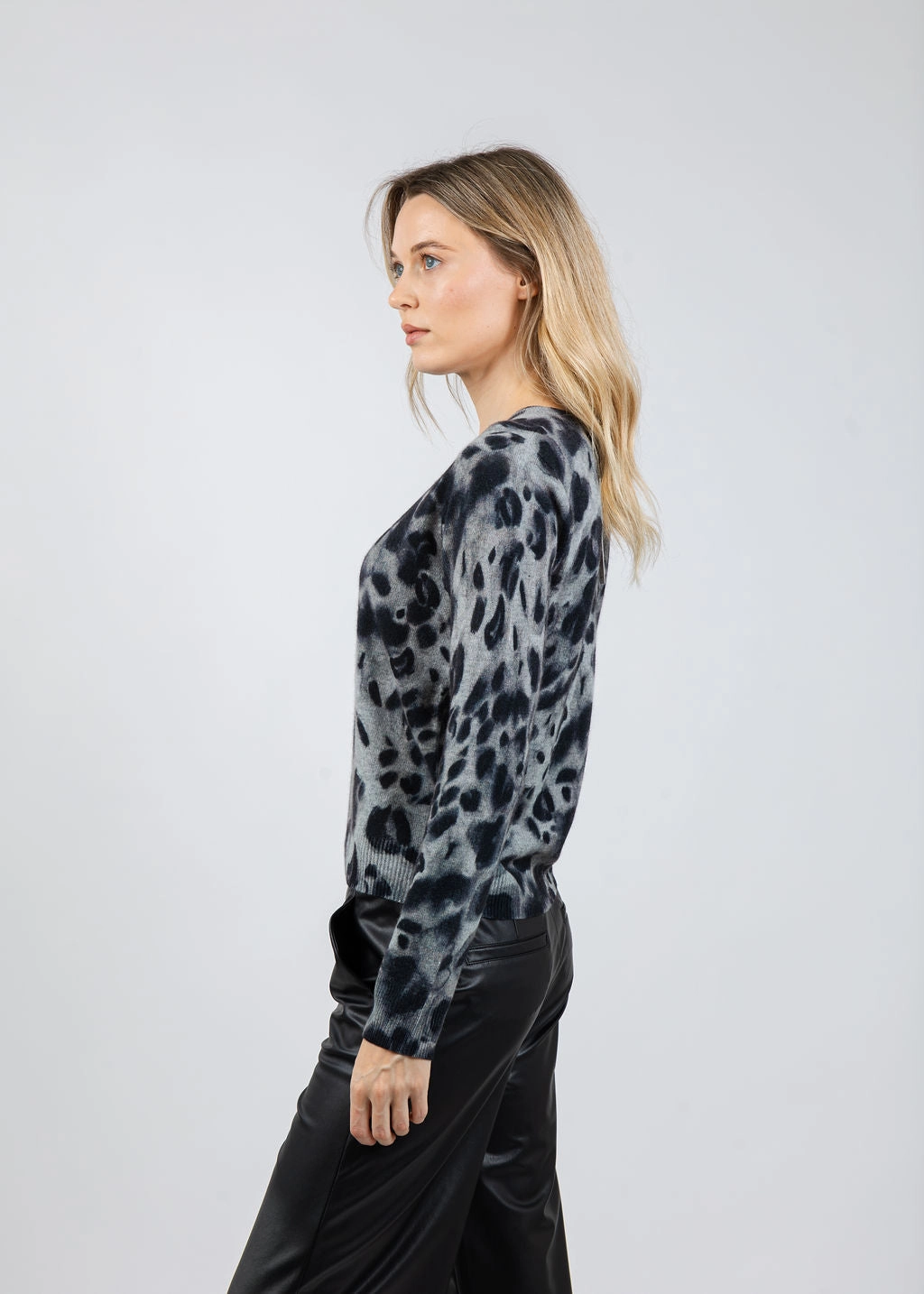 Watercolor Print Cheetah Crew Sweater - Grey Combo Soft Layers Versatile Comfort