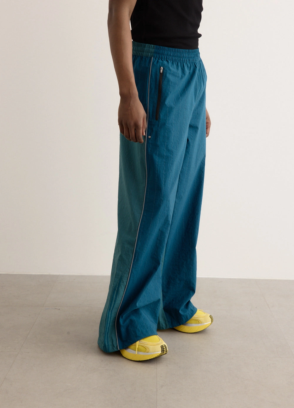 Venice Wind Pants Trendy Look Workout-ready