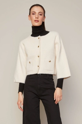 Bronte Buttoned Front Cardigan With Patch Pockets - Cream Sporty Style