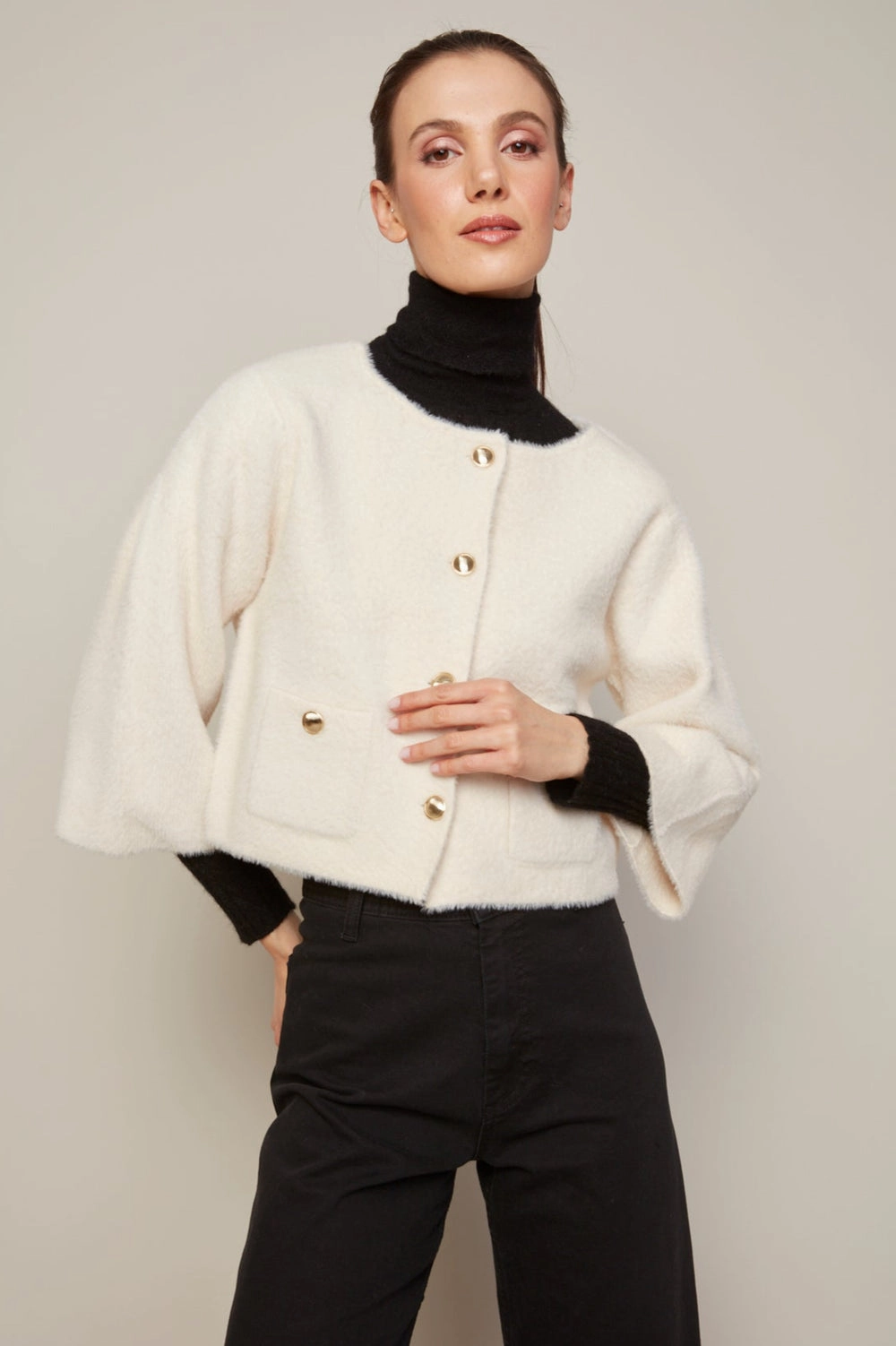 Colorfast Technology Bronte Buttoned Front Cardigan With Patch Pockets - Cream