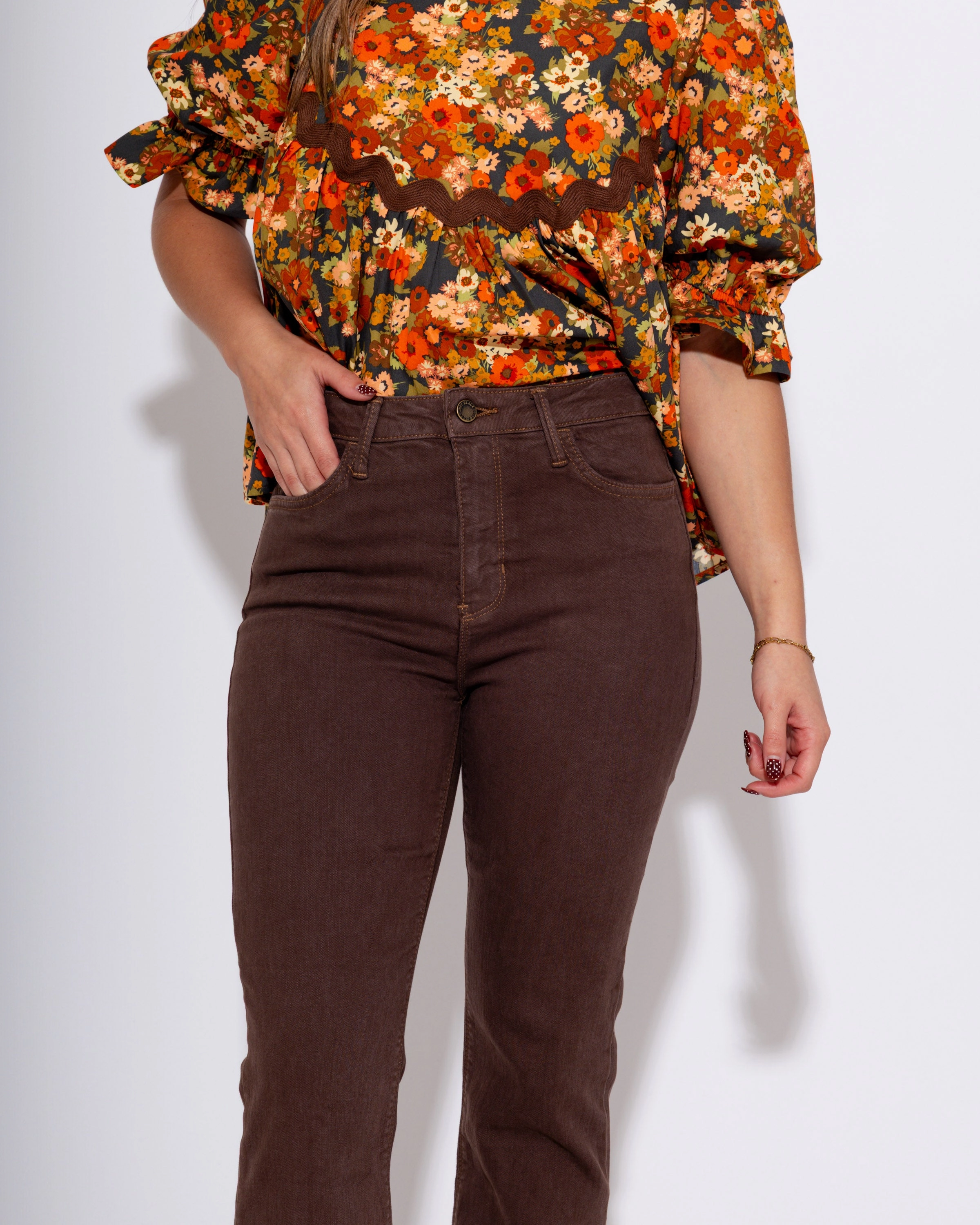 Brown Crop Flare Jeans Slim Silhouette