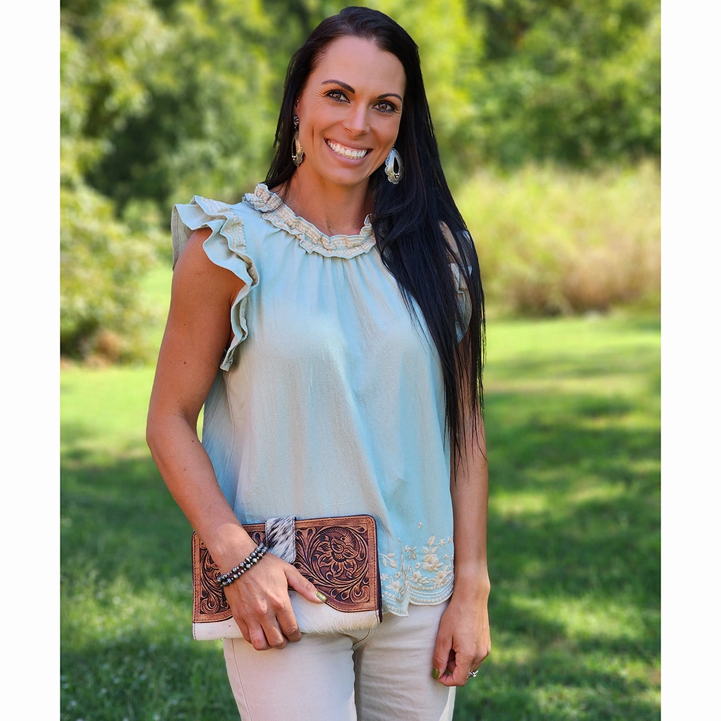 Andree Women's Sage Embroidered Top WrinkleResistantTextile UltraSoftLining