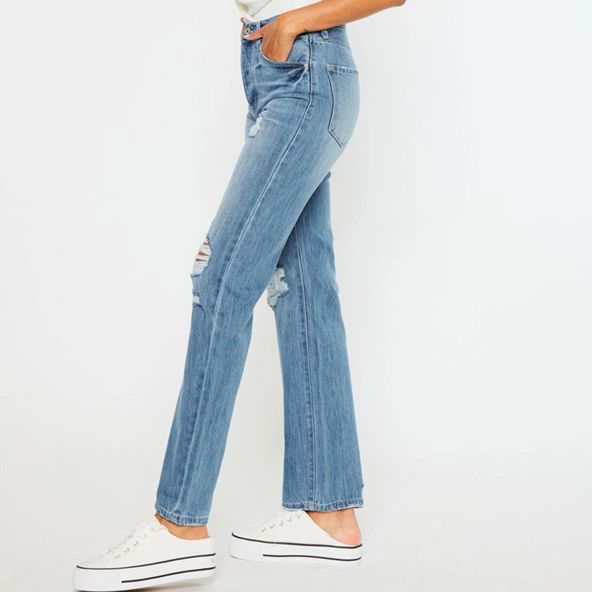 KanCan Women's Med/Distressed High Rise 90s Jeans Stretch Recovery