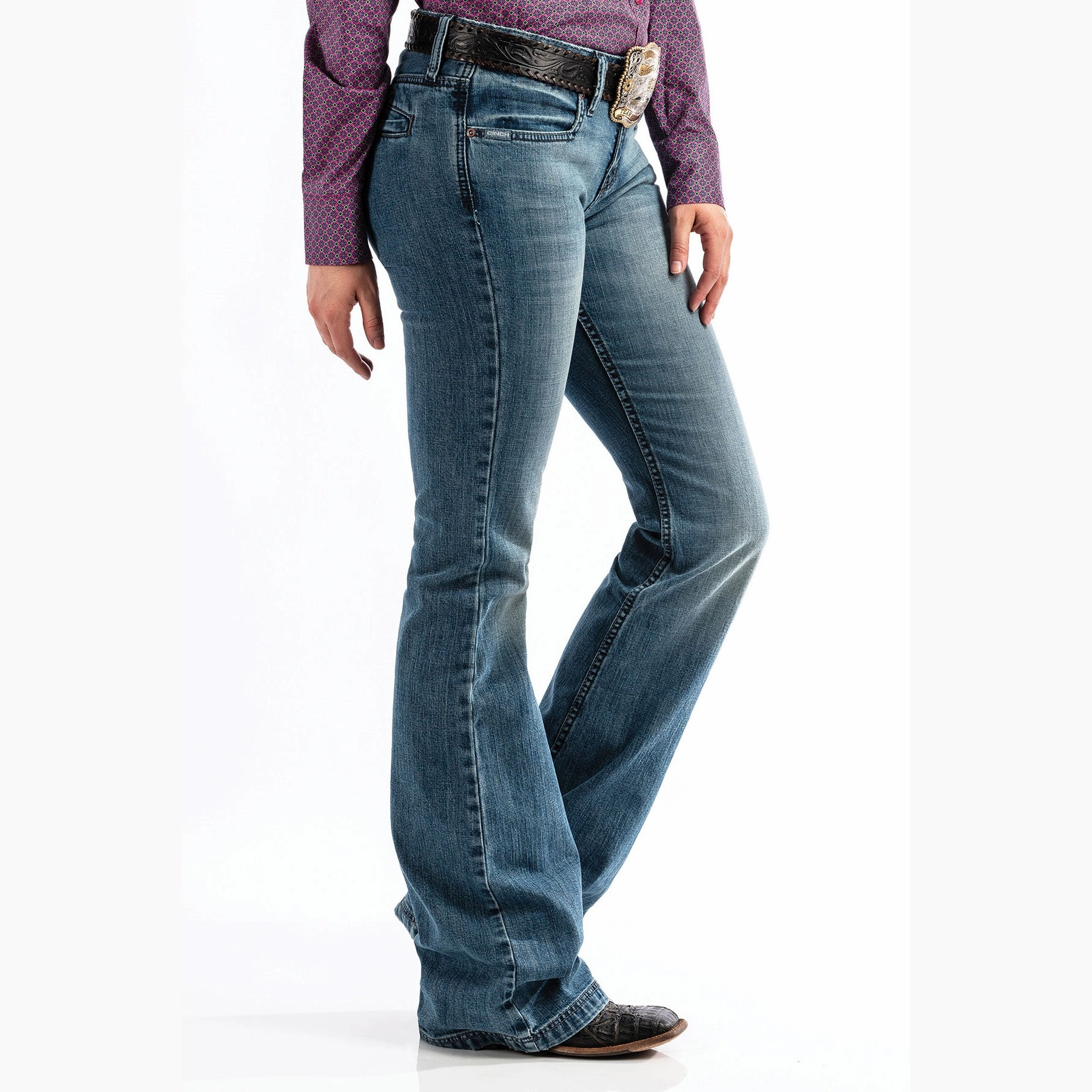 All Season Fit Cinch Women's Light Lynden Trouser Jean