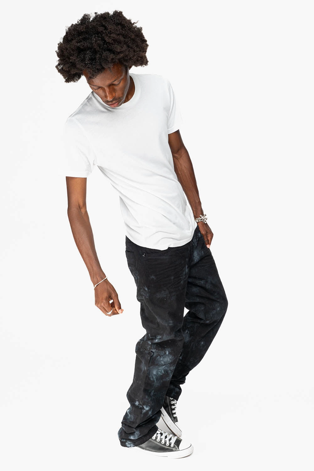 CLASSIC STRAIGHT LEG JEANS IN ASTRO BLACK WASH Casual Friday Elegant Casual