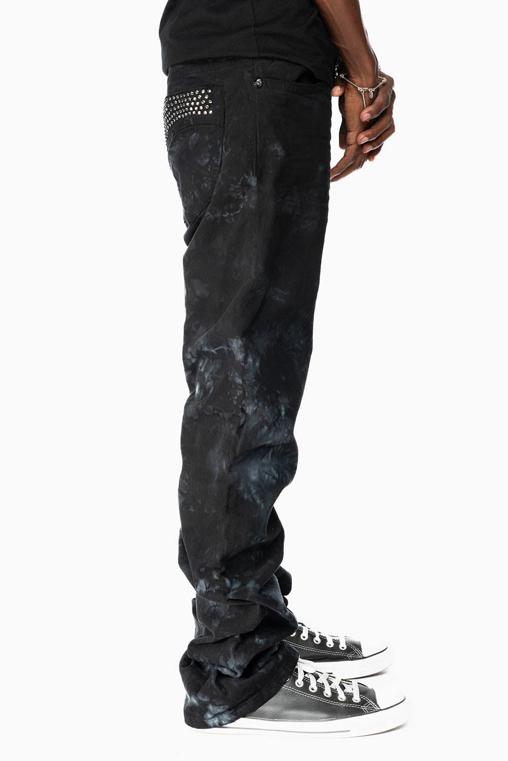 CLASSIC STRAIGHT LEG JEANS IN ASTRO BLACK WASH EMBELLISHED WITH BLK DIAMOND CRYSTALS Street Fashion Affordable