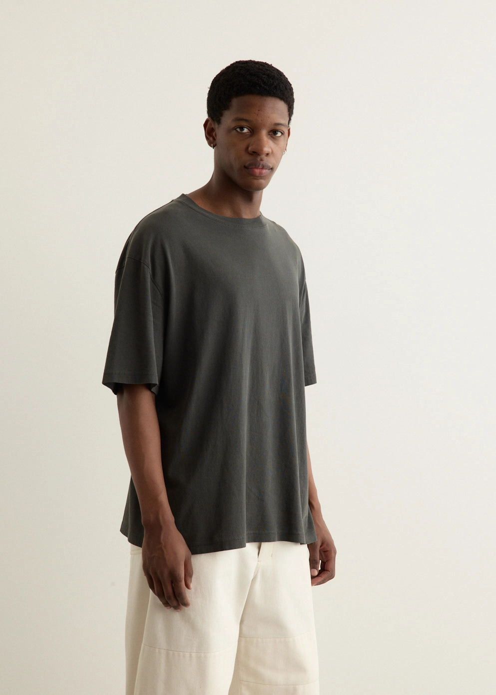 Weekend Fashion Breezy Comfort Monument T-Shirt