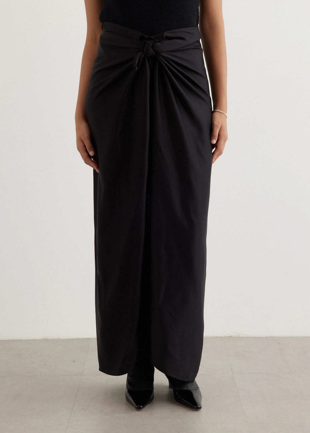 Satin Knot Skirt Fresh Fit