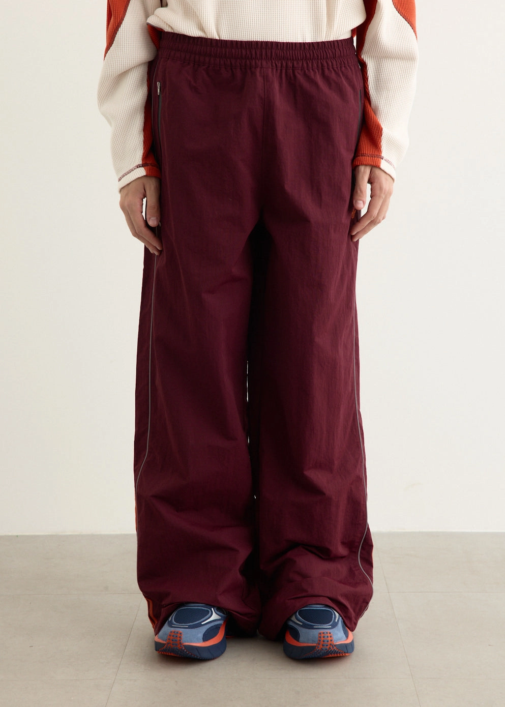 Tight Cut WrinkleFreeFinish Venice Wind Pants
