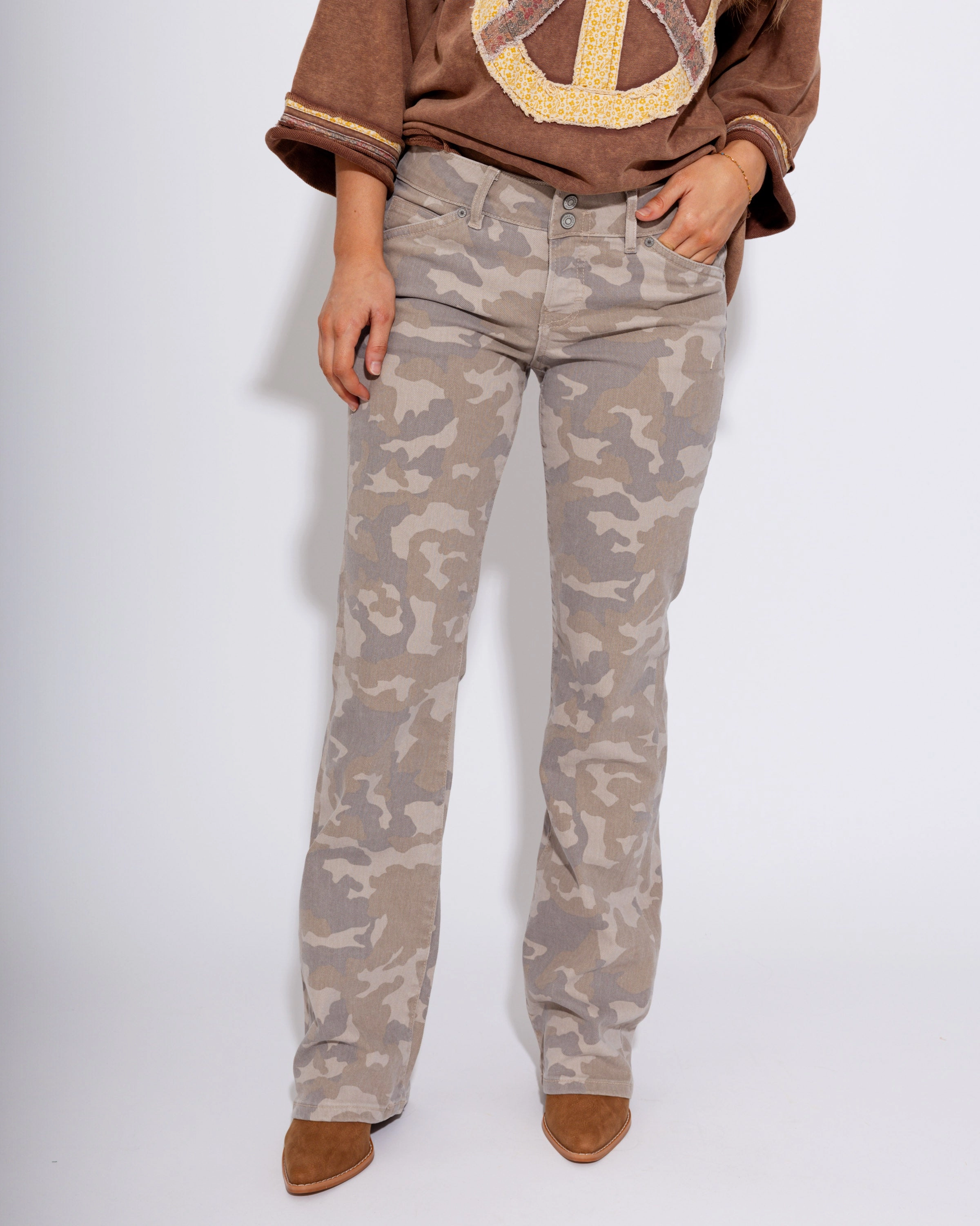 The Tan Camo Dual-Waist Bootcut Jean Street Routine