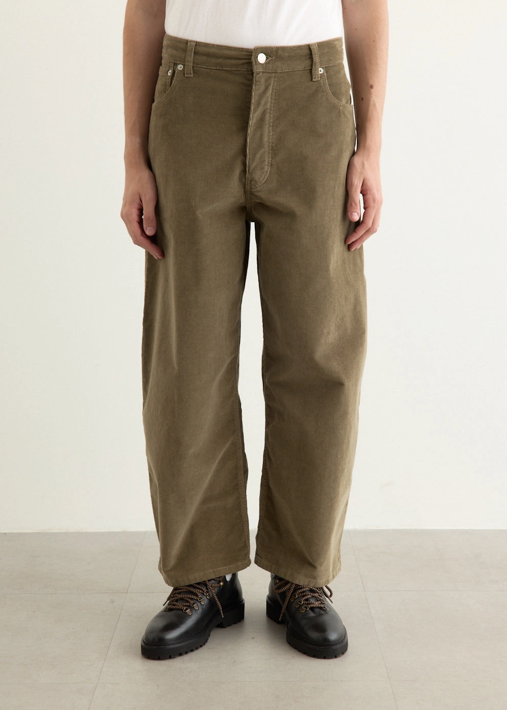 Paolo Corduroy Volume Pant Adjustable drawstring