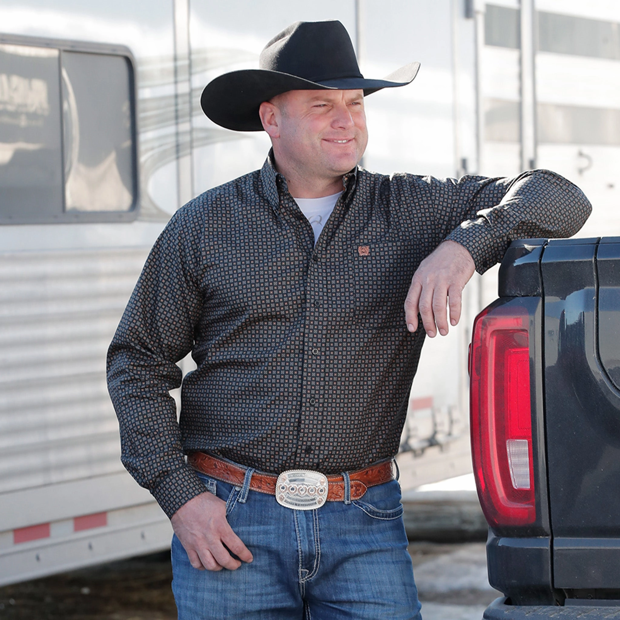 Cinch Men's Black Foulard Print Shirt Gradient effect Relaxed Fit