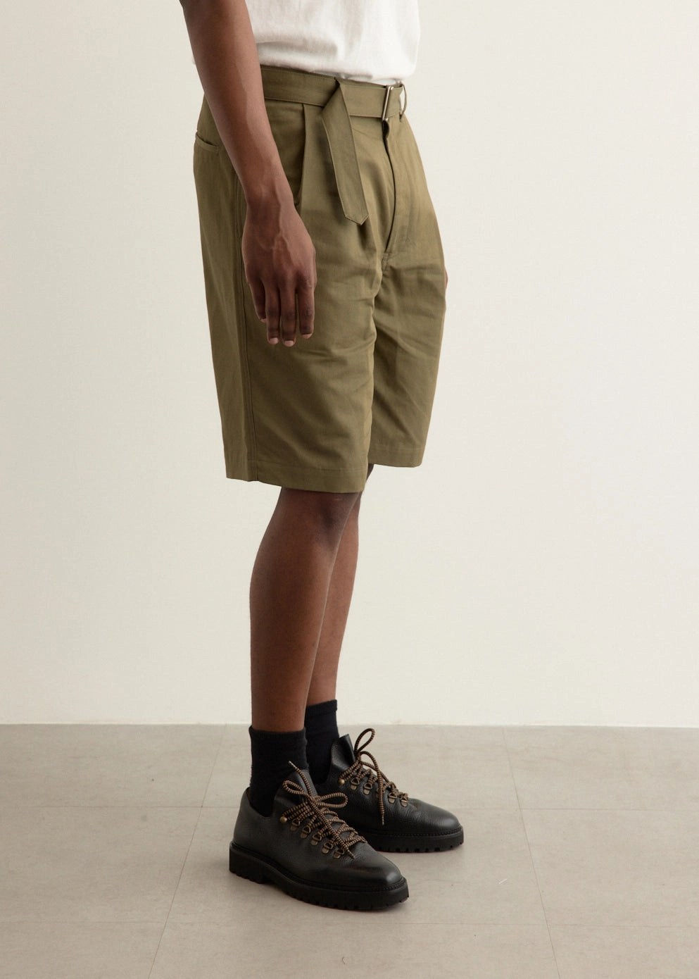 Incu Exclusive Double Pleat Belted Shorts Abrasion Resistant Fabric Quick Wear