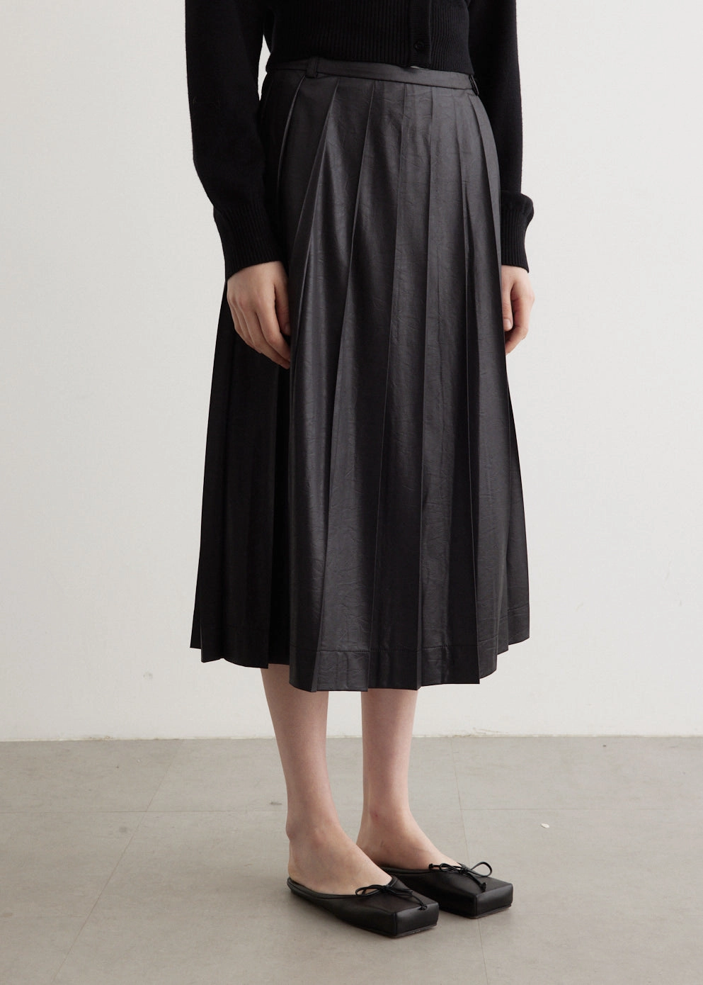 Creased Pleated Skirt beaded embellishment