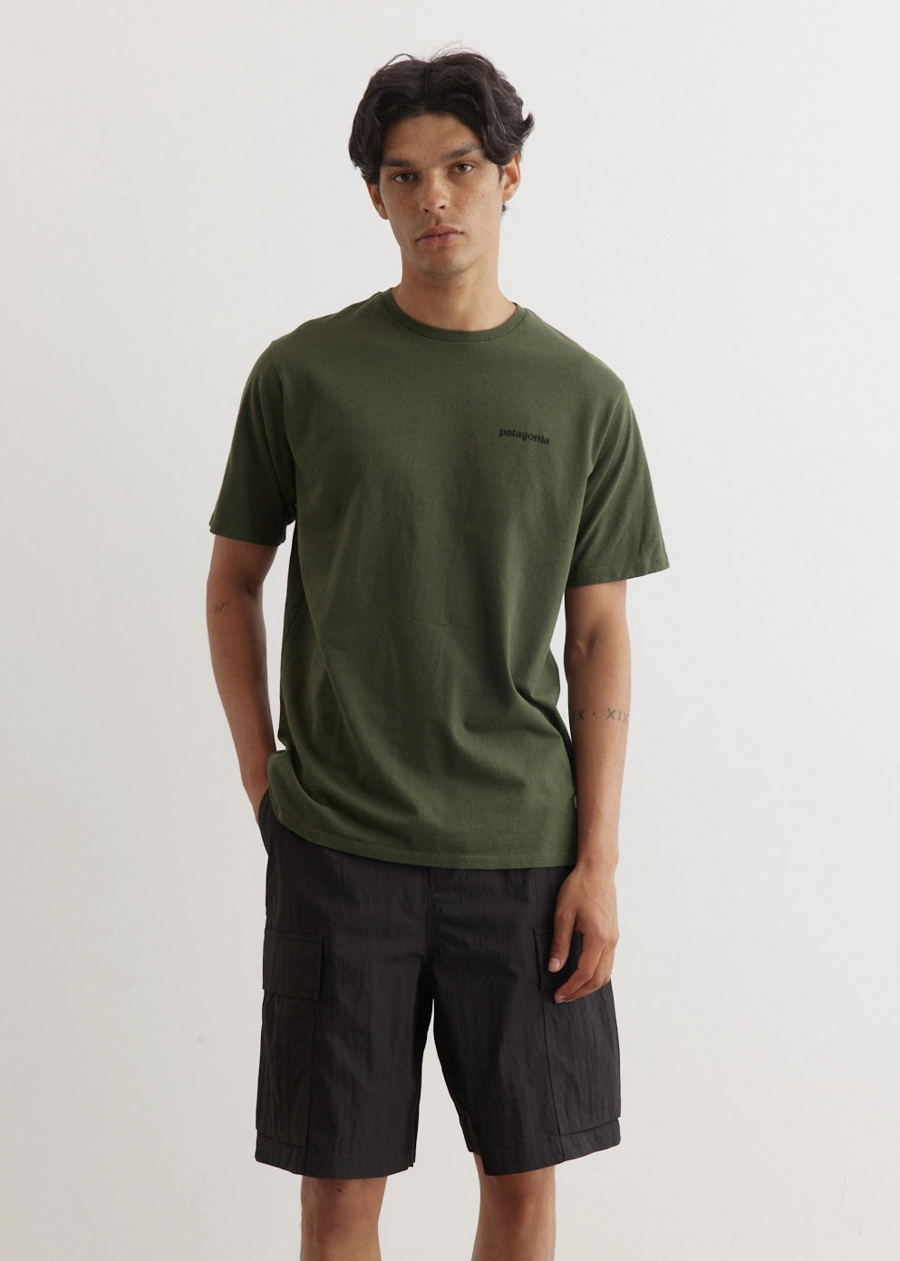 P-6 Logo Responsibili-Tee T-Shirt SlimFit Classic timelessness