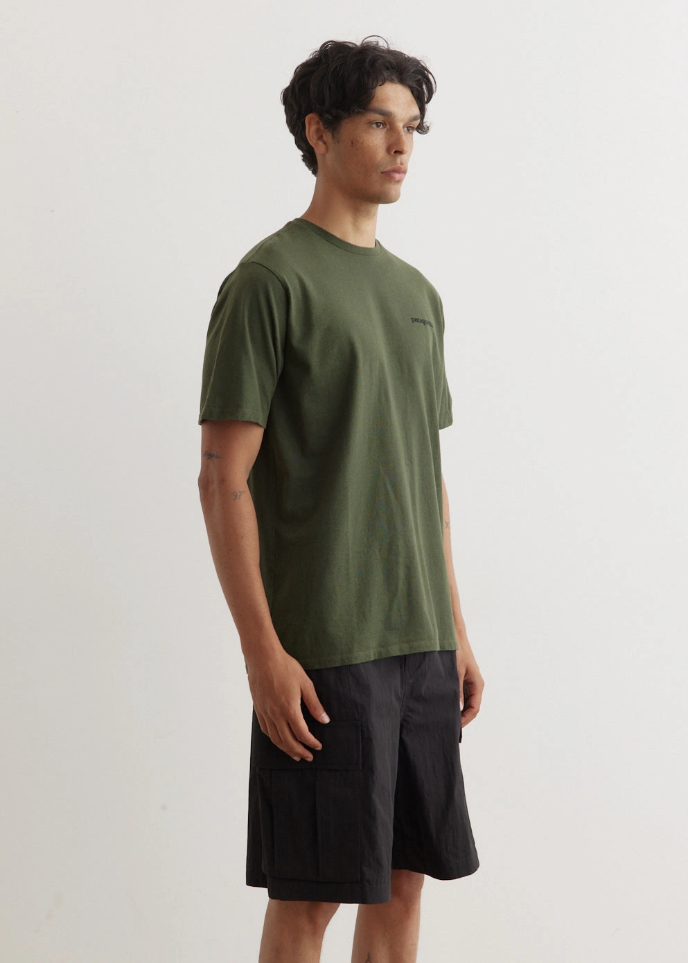 Holiday Casual P-6 Logo Responsibili-Tee T-Shirt