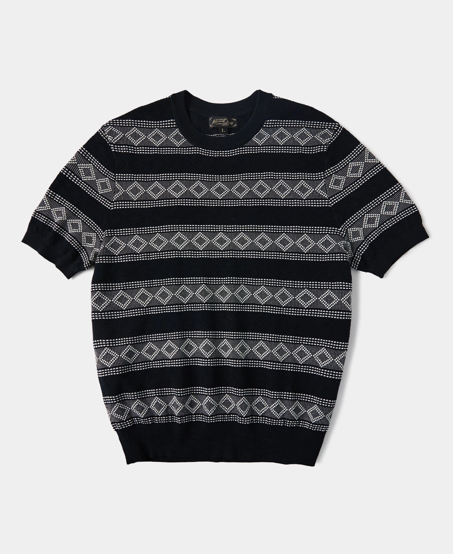 Diamond Pattern Jacquard Crew Neck T-Shirt - White/Black Recommended Yarn Dyed Fabric