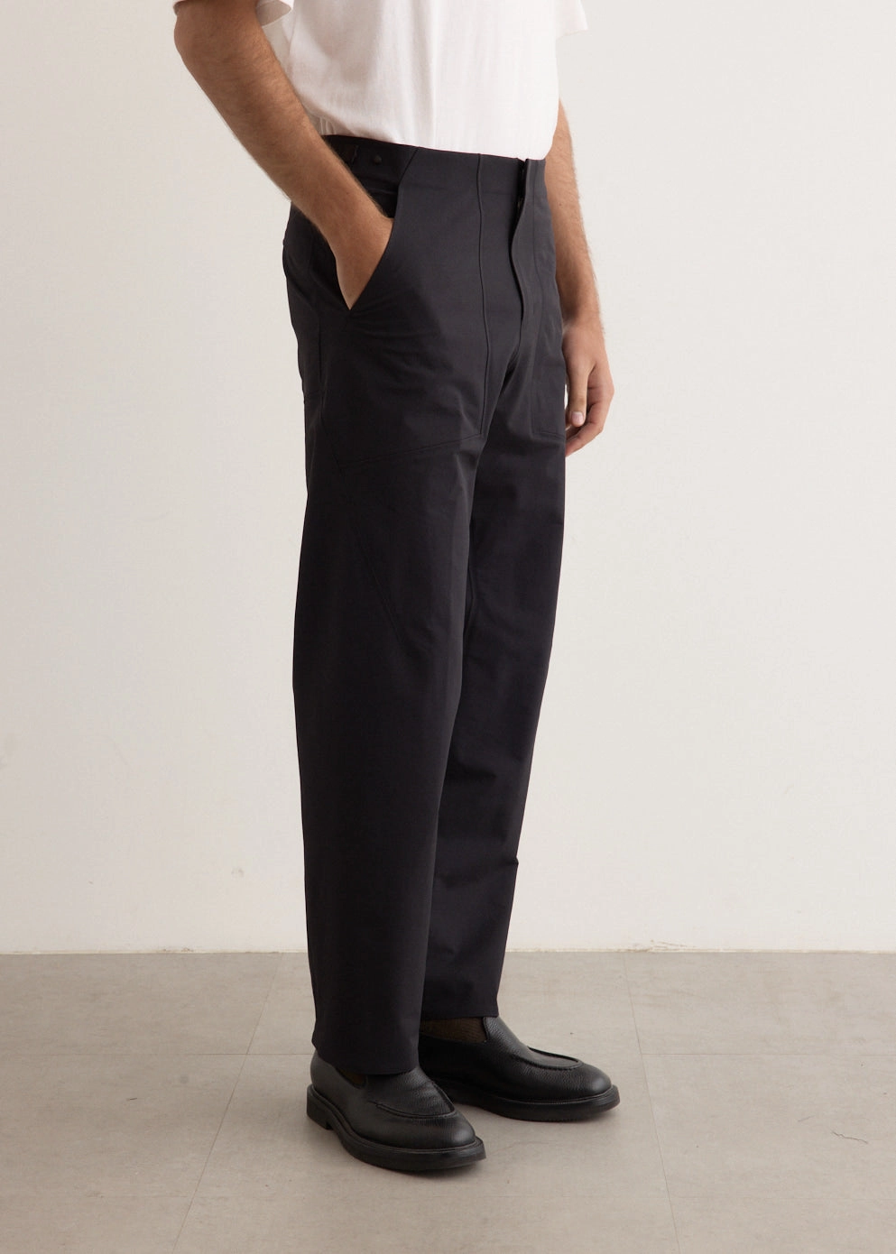 Tailored Silhouette All-day Flex Diode Pants