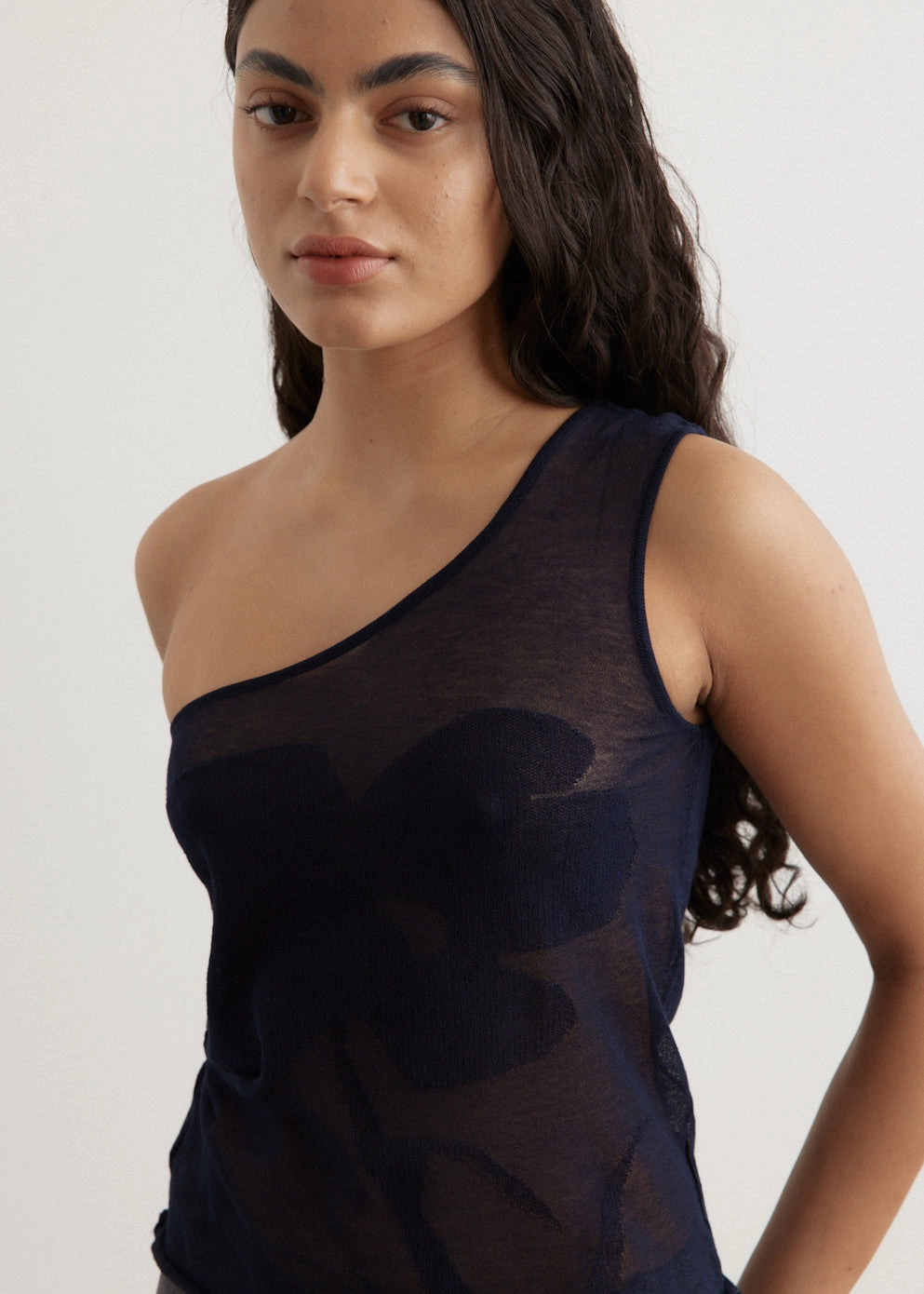 Domingo Top Sustainable Design Smooth zipper closure