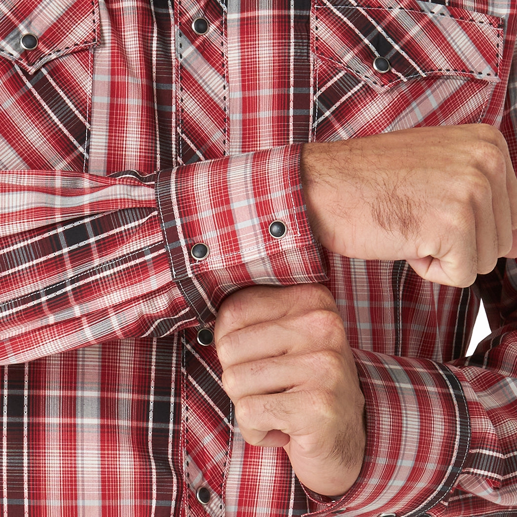 Winter Layering Layered Hemline Wrangler Men's Long Sleeve Plaid Shirt