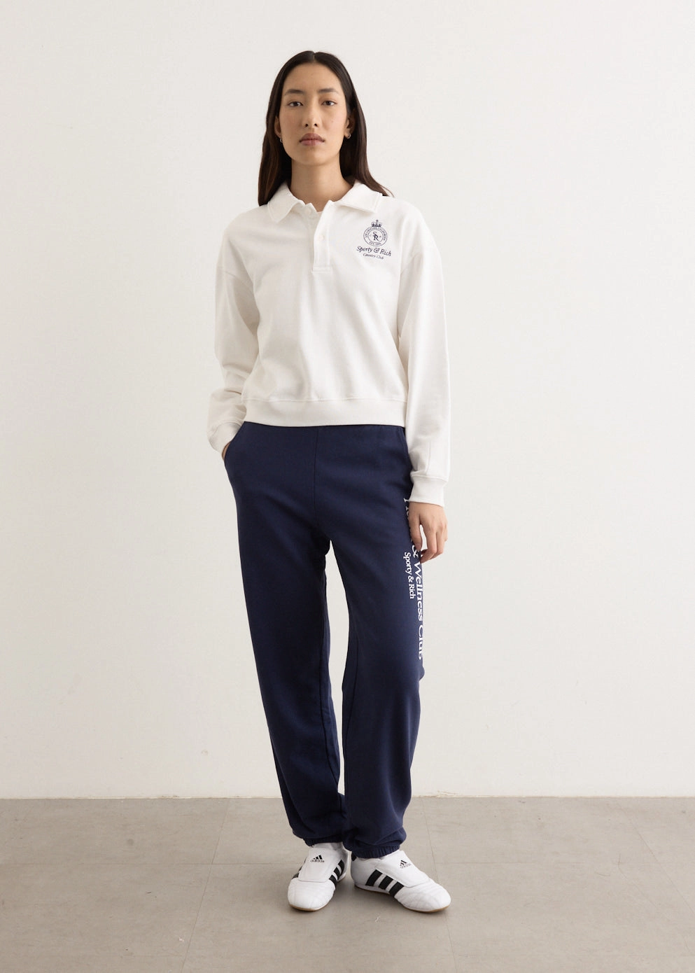 H&W Crest Sweatpants Comfortable Look Wear