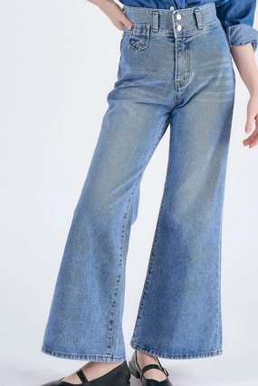 Everyday Party Look Elsie Highwaist Flared Jeans