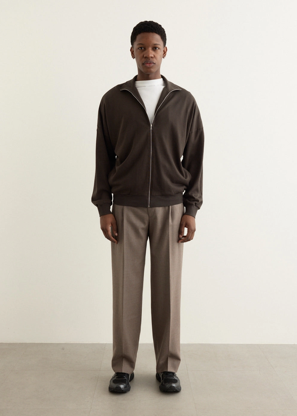 Soft and Stylish Super High Gauge Sweat Zip Blouson